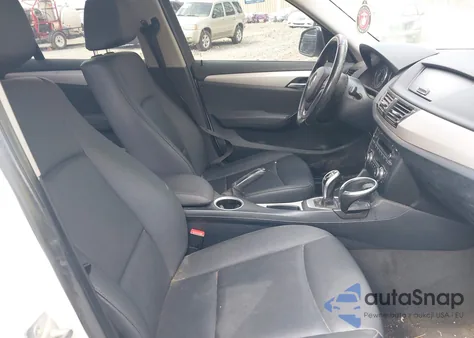 2013 BMW X1 Sdrive28I из США, поврежденный, VIN WBAVM1C59DVW44965